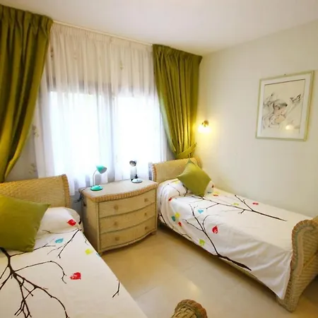 Apartment Fabulous Two Bedroom Near Vistas In Cristianos *