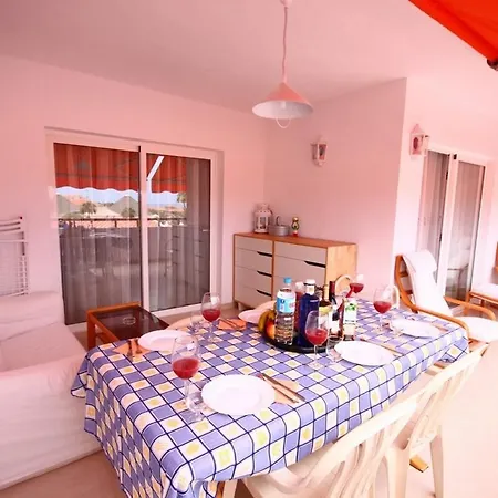 Apartment Fabulous Two Bedroom Near Vistas In Cristianos Arona (Tenerife)