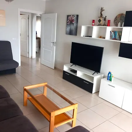 Apartamento Fabulous Two Bedroom Near Vistas In Cristianos *