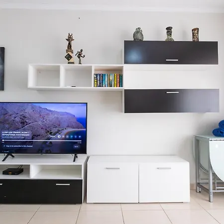 Fabulous Two Bedroom Near Vistas In Cristianos