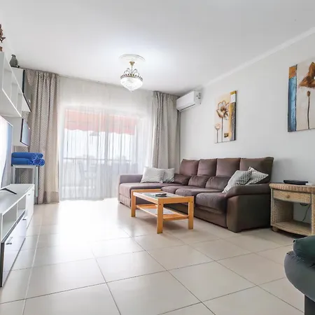 Fabulous Two Bedroom Near Vistas In Cristianos Apartment *